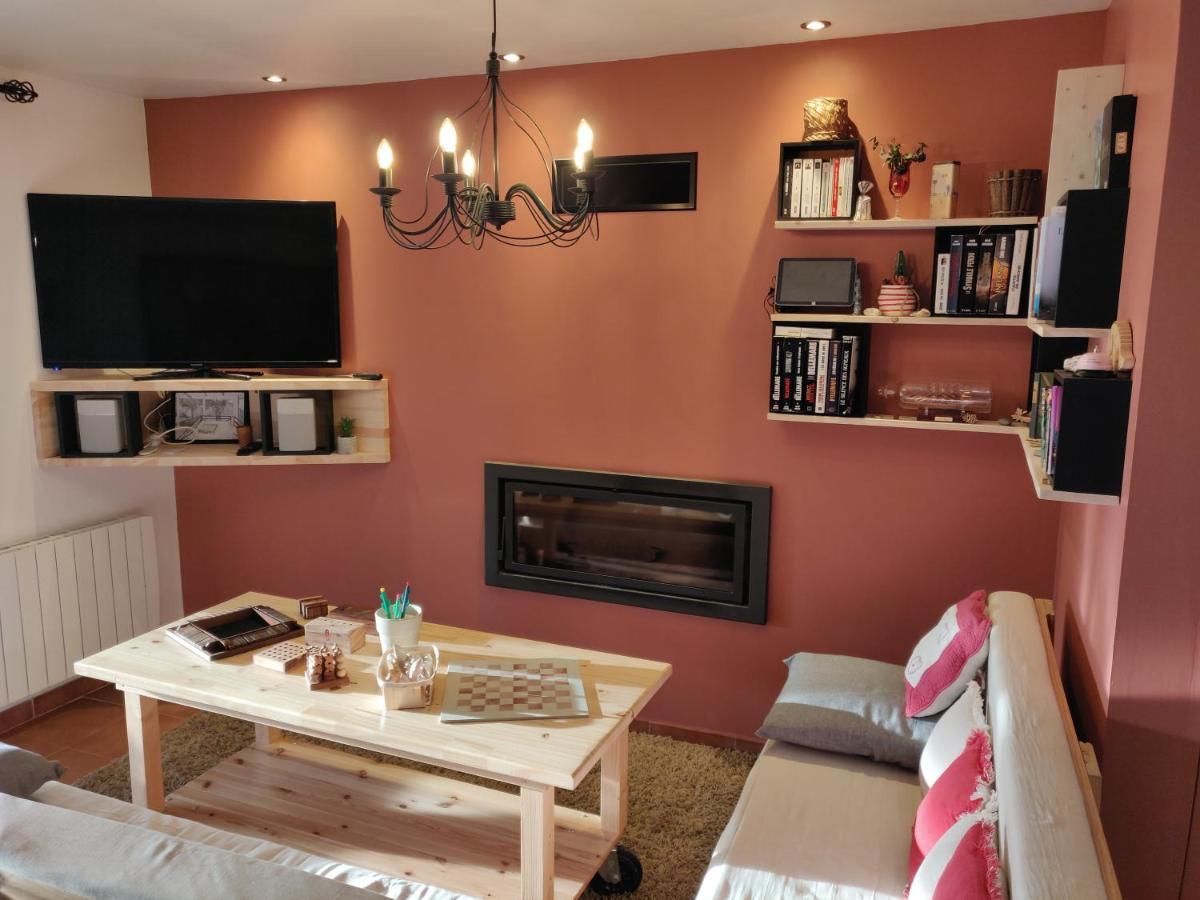 Les Terrasses De Valensole Bed & Breakfast Екстериор снимка