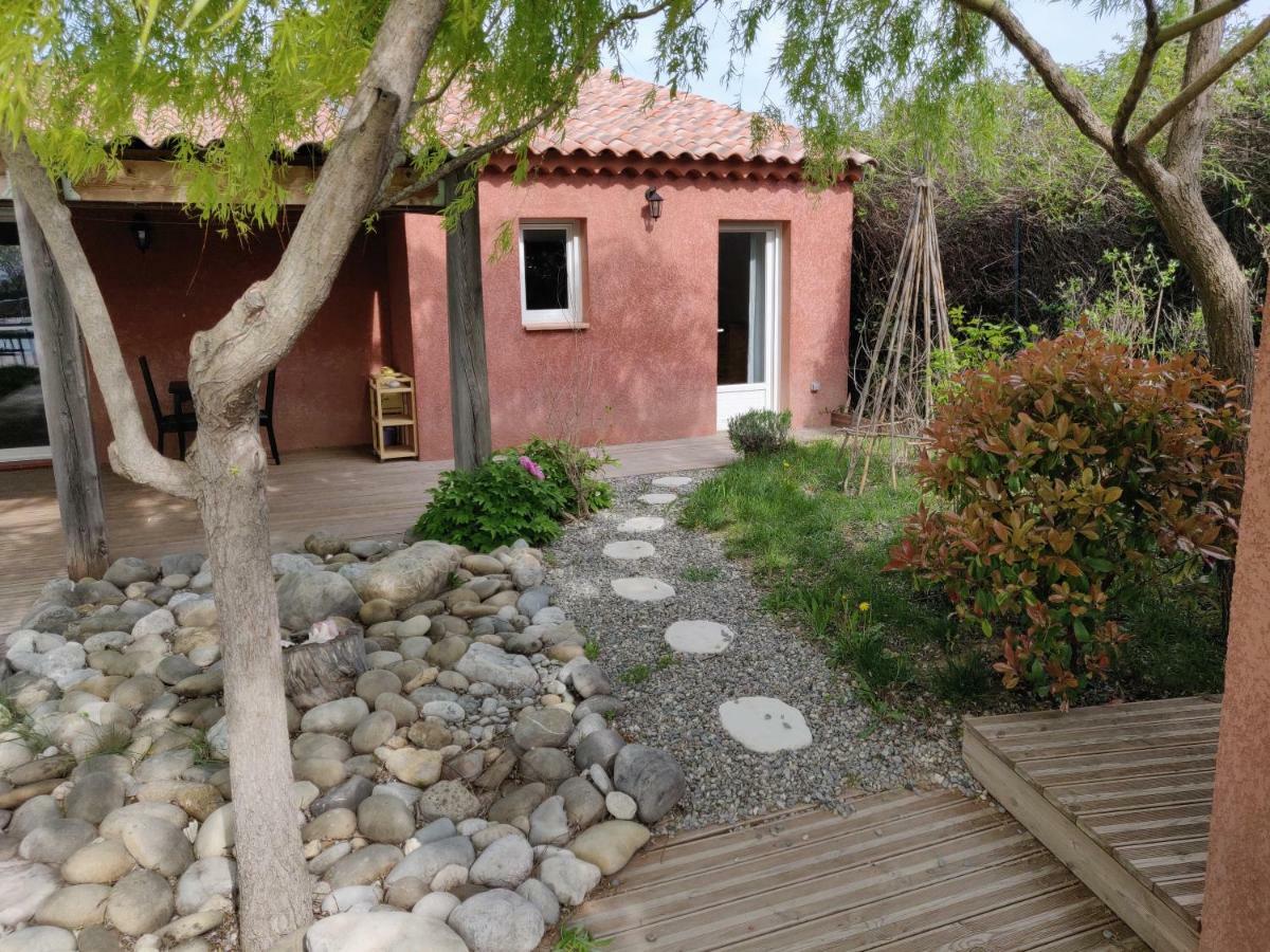 Les Terrasses De Valensole Bed & Breakfast Екстериор снимка