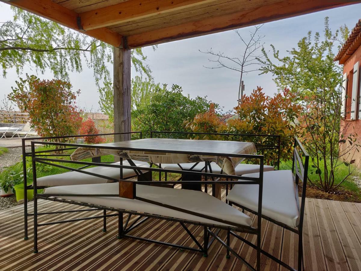Les Terrasses De Valensole Bed & Breakfast Екстериор снимка