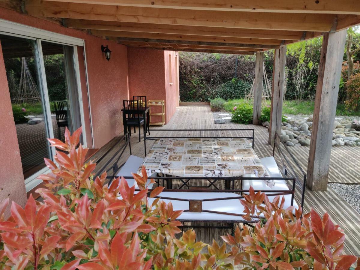 Les Terrasses De Valensole Bed & Breakfast Екстериор снимка